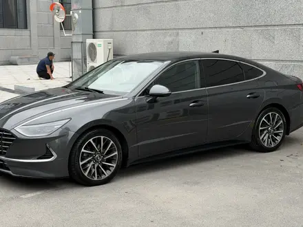 Hyundai Sonata 2021 года за 11 400 000 тг. в Шымкент – фото 9