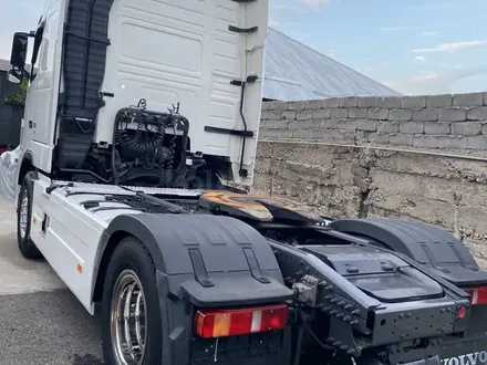 Volvo  FH 2013 года за 16 000 000 тг. в Шымкент – фото 17
