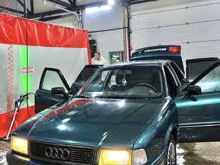 Audi 80, 1992