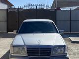 Mercedes-Benz E 200 1994 года за 2 500 000 тг. в Кызылорда – фото 4