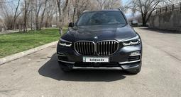 BMW X5 2022 года за 38 400 000 тг. в Алматы – фото 2