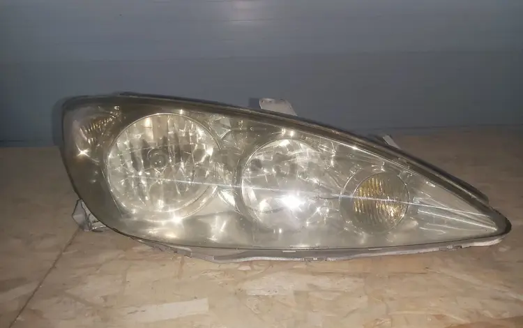 Фара передняя, передняя оптика на Toyota Цены Разныеfor20 000 тг. в Астана