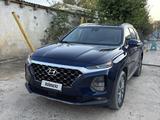Hyundai Santa Fe 2018 годаүшін9 000 000 тг. в Атырау