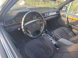 Mercedes-Benz E 300 1993 годаfor1 500 000 тг. в Жаркент – фото 2