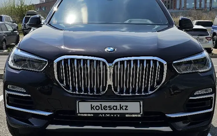 BMW X5 2021 года за 43 000 000 тг. в Алматы