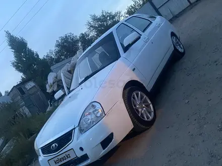 ВАЗ (Lada) Priora 2172 2013 года за 2 550 000 тг. в Актобе – фото 2