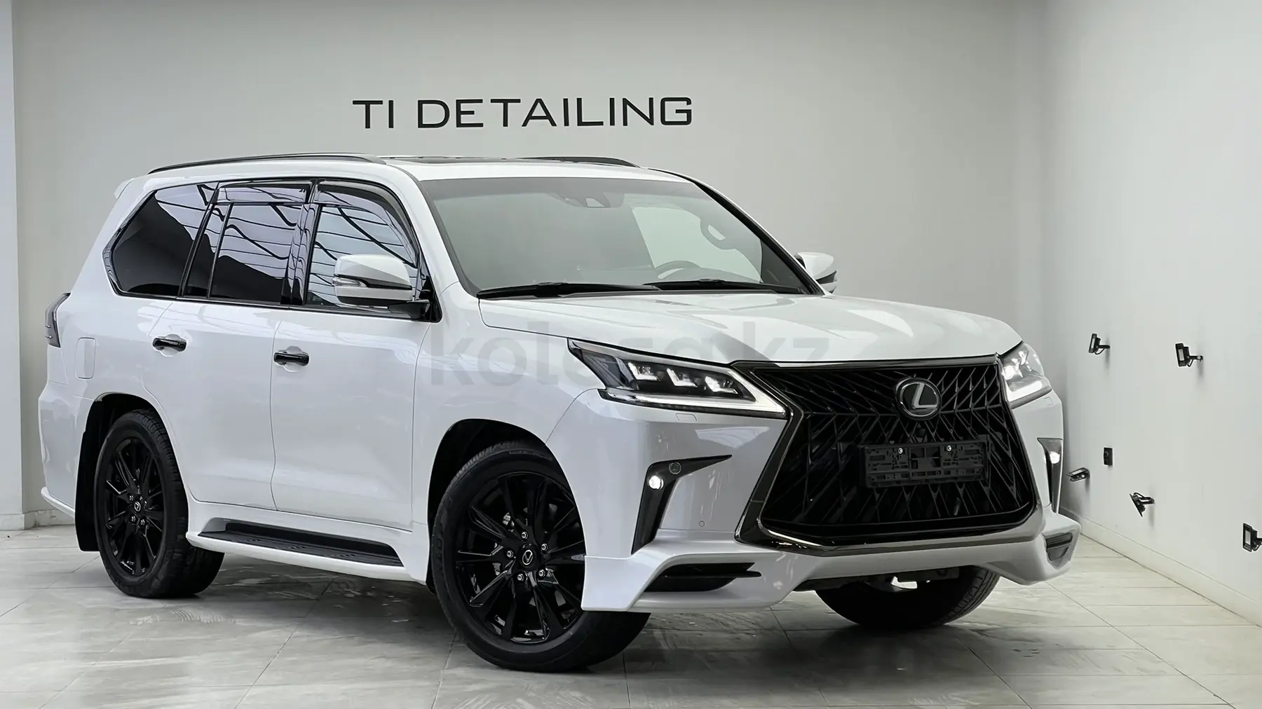 Продажа Lexus LX 570 2019 года в Алматы - №168322522: цена 57000000 ...