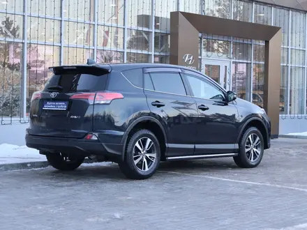 Toyota RAV4 2017 года за 12 500 000 тг. в Астана – фото 4