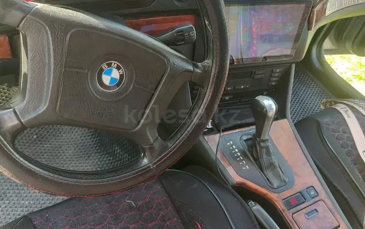 BMW 528 1996 года за 3 100 000 тг. в Урджар