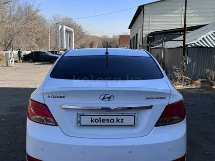 Hyundai Solaris 2015 года за 6 000 000 тг. в Караганда – фото 2