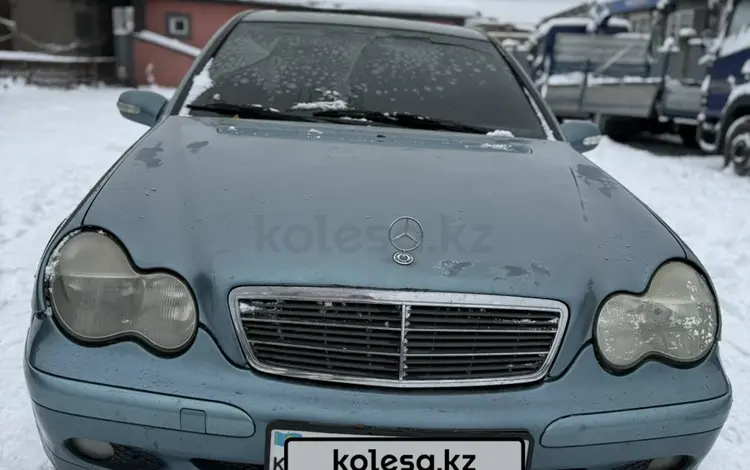 Mercedes-Benz C 240 2001 годаүшін1 150 000 тг. в Алматы