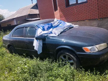 Toyota Camry 1999 года за 2 500 000 тг. в Алматы – фото 2