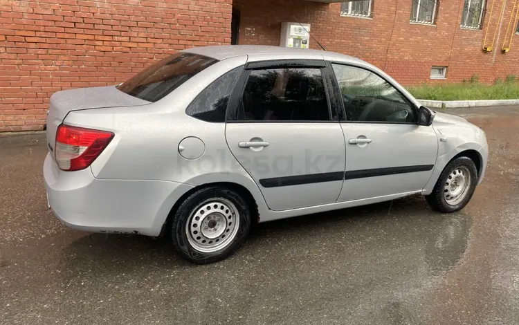 ВАЗ (Lada) Granta 2190 2018 годаүшін2 500 000 тг. в Костанай