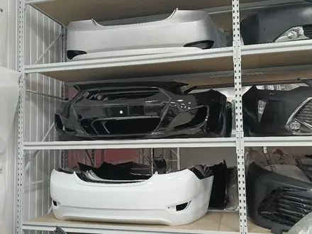 Бампера Hyundai в цвет кузова за 1 000 тг. в Костанай – фото 2