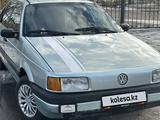 Volkswagen Passat 1990 годаүшін1 000 000 тг. в Абай (Абайский р-н)