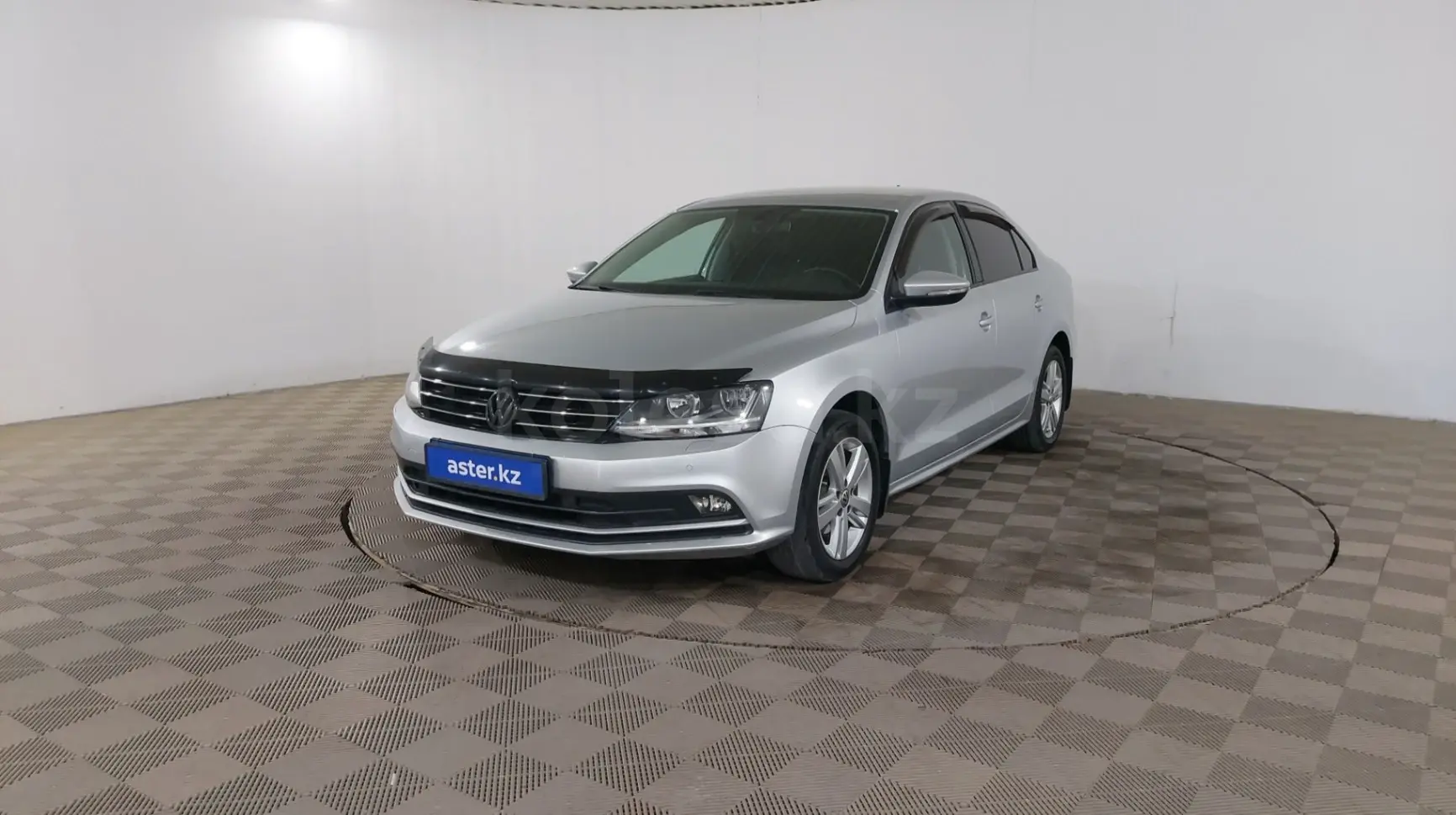 Фольксваген Джетта, 2017