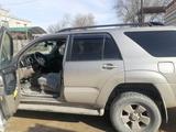 Toyota 4Runner 2004 года за 8 500 000 тг. в Актау – фото 2