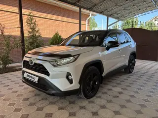 Toyota RAV4, 2022