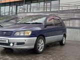 Toyota Ipsum 1996 года за 3 900 000 тг. в Семей – фото 2