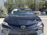 Toyota Camry 2022 года за 15 900 000 тг. в Костанай