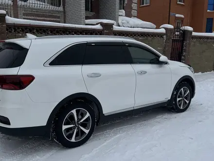 Kia Sorento 2019 года за 15 000 000 тг. в Астана – фото 11