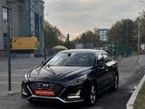 Hyundai Sonata 2020 годаfor9 700 000 тг. в Алматы – фото 3