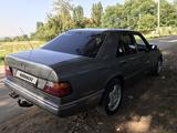 Mercedes-Benz E 230 1991 года за 1 800 000 тг. в Алматы – фото 5