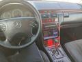 Mercedes-Benz E 200 2000 годаfor3 500 000 тг. в Алматы – фото 21