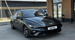 Hyundai Elantra 2023 годаүшін7 480 000 тг. в Алматы – фото 3