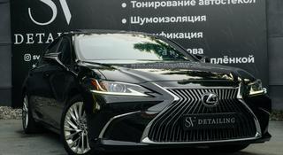 Lexus ES 250 2019 года за 22 000 000 тг. в Алматы
