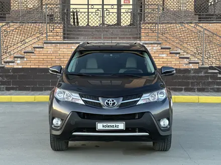 Toyota RAV4 2015 года за 10 500 000 тг. в Актобе – фото 8