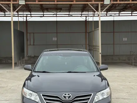 Toyota Camry 2011 года за 5 500 000 тг. в Жанаозен