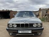 BMW 520 1992 годаүшін1 300 000 тг. в Байконыр – фото 3