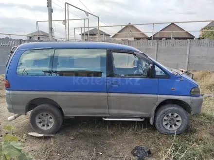 Mitsubishi Delica 1998 года за 3 400 000 тг. в Алматы – фото 5