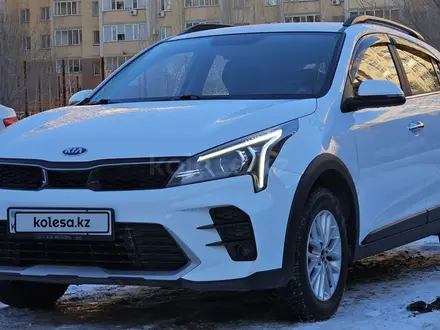 Kia Rio X-Line 2021 года за 8 650 000 тг. в Астана – фото 2