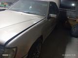 Mercedes-Benz E 230 1991 года за 1 050 000 тг. в Талдыкорган – фото 4