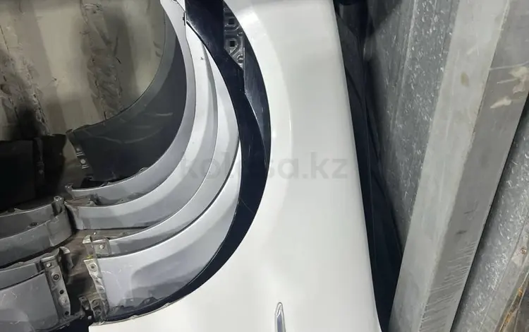 Крыло на bmw e66/крылья передние левое правое на бмв е66үшін5 000 тг. в Алматы