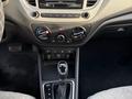Hyundai Accent 2019 года за 7 500 000 тг. в Актобе – фото 10
