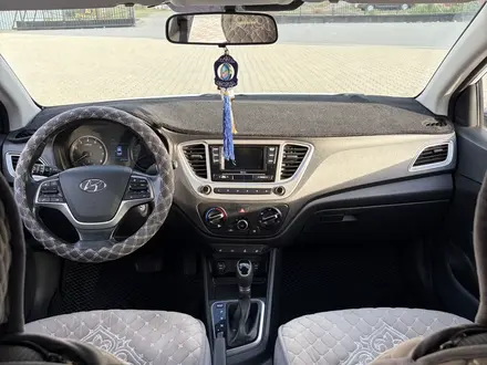 Hyundai Accent 2019 года за 7 500 000 тг. в Актобе – фото 11
