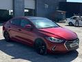 Hyundai Elantra 2018 годаfor4 800 000 тг. в Атырау – фото 3