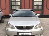 Toyota Camry 2003 года за 4 500 000 тг. в Байконыр – фото 2