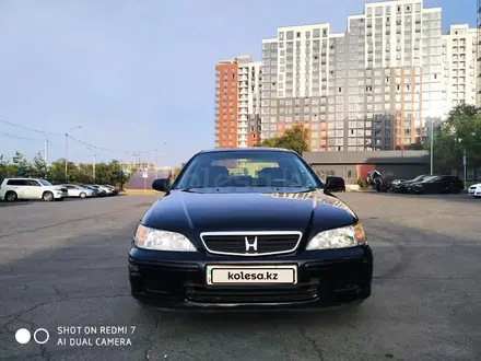 Honda Accord 2000 года за 3 250 000 тг. в Алматы
