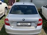 Skoda Rapid 2015 годаүшін5 500 000 тг. в Астана – фото 4