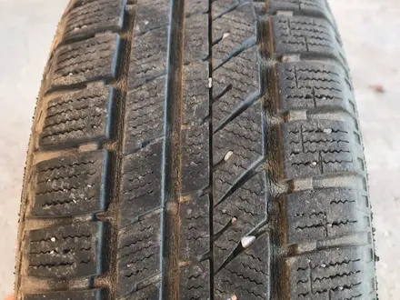 Зимние шины 175/65 R 14 за 11 000 тг. в Шымкент – фото 2