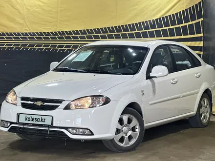 Chevrolet Lacetti 2013 года за 7 690 000 тг. в Актобе