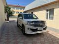 Toyota Land Cruiser 2018 года за 33 000 000 тг. в Актобе
