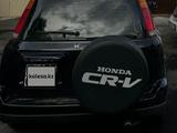 Honda CR-V 1999 года за 3 500 000 тг. в Алматы – фото 2
