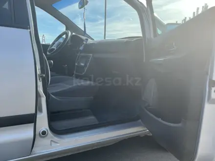 SEAT Alhambra 2001 года за 2 600 000 тг. в Уральск – фото 11