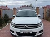 Volkswagen Tiguan 2015 года за 7 500 000 тг. в Костанай