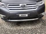 Toyota Highlander 2011 года за 8 000 000 тг. в Актобе